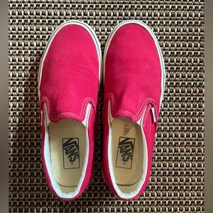 Vans slip on red shoes - unisex women’s 7.5 men’s 6